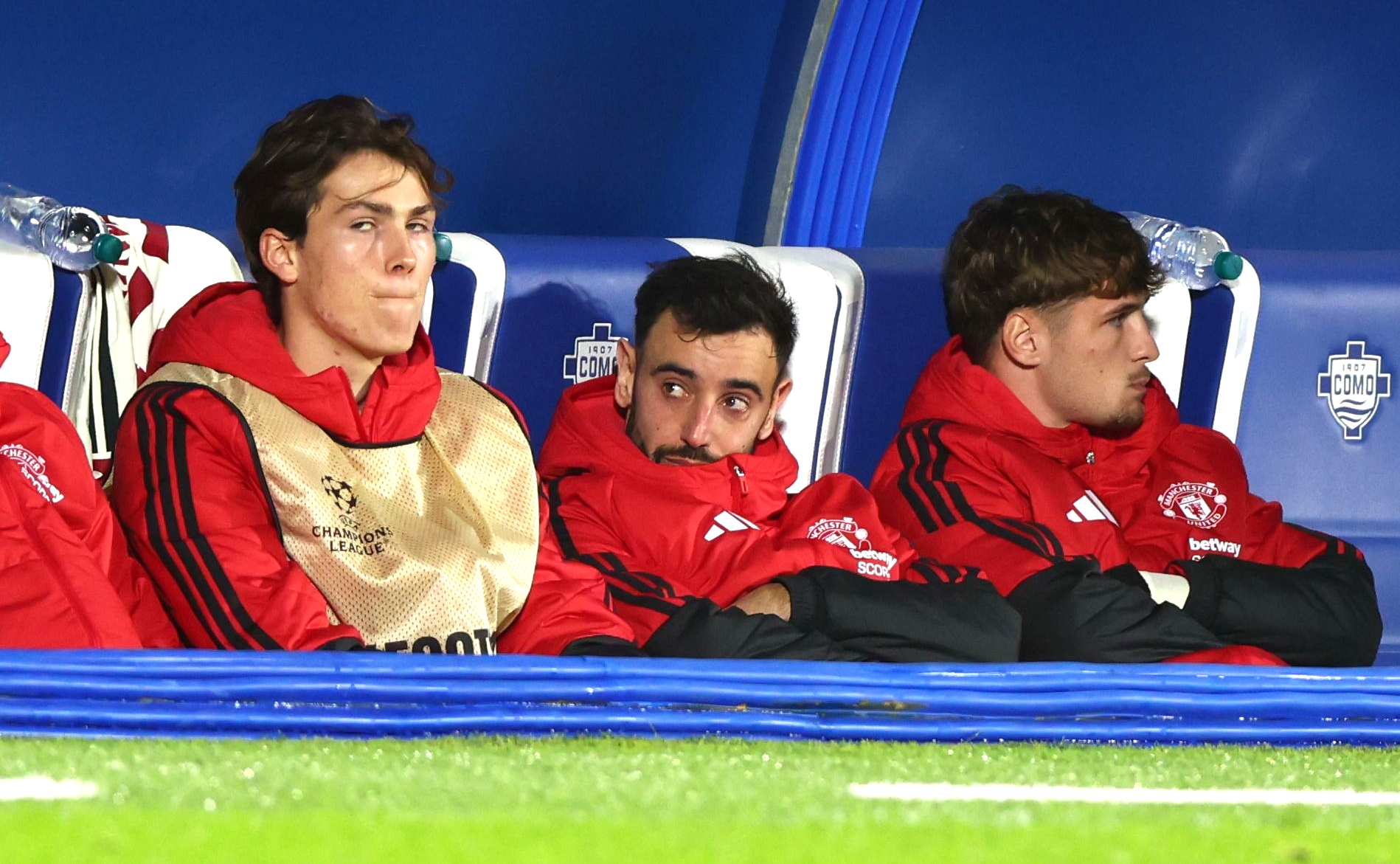 "O rușine absolută": Bruno Fernandes, "desființat" după gestul fără precedent de la Como - United 4-1!
