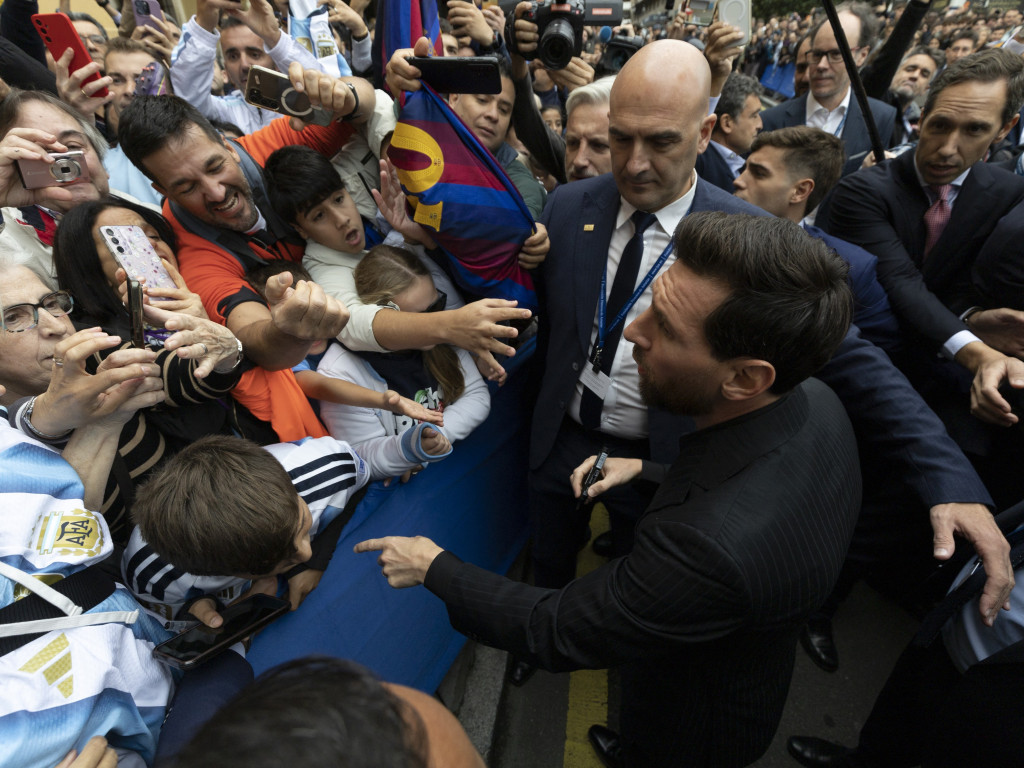 Lionel Messi a ajuns în Asturia și a vorbit despre Barcelona