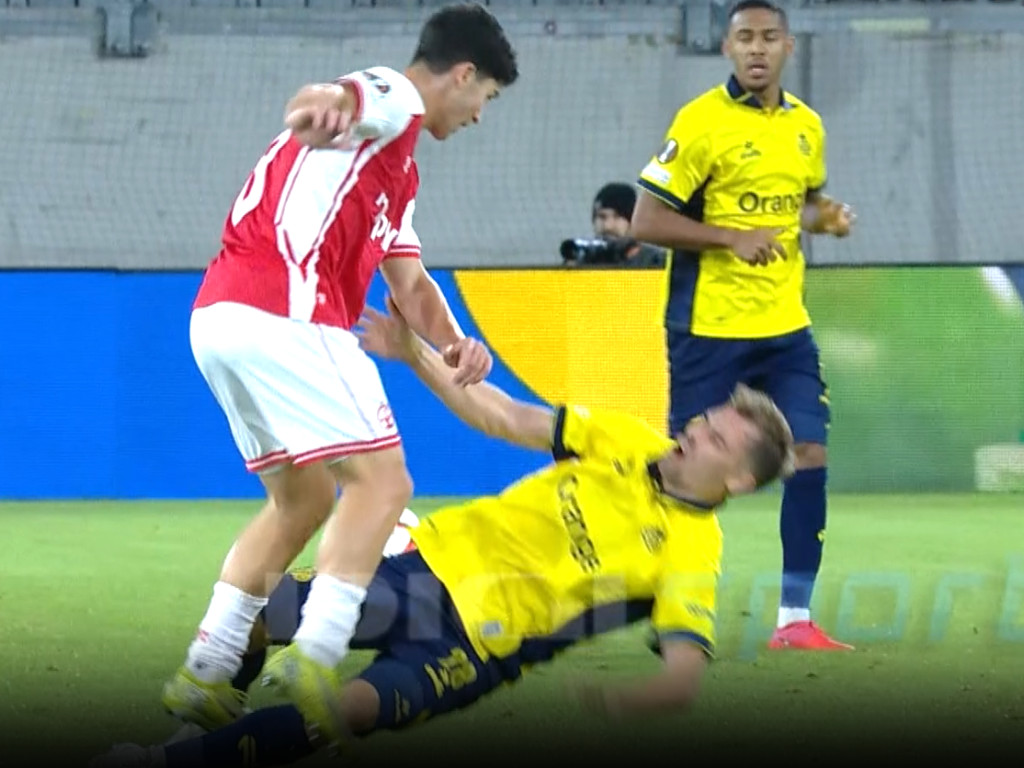 "Imagini groaznice": Darius Olaru, făcut knockout în UEFA Europa League! OUT în minutul 30
