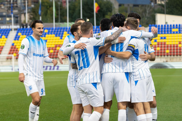 Escaldes-Engordany, Andorra, 22 October 2026. Universitatea Craiova celebrate a Alamyduring the UEFA Conference League match against Inter Escaldes in Escaldes-Engordany, Andorra, on 22 October 2026. Credit: Gorka Urresola Elvira/Alamy Live News.