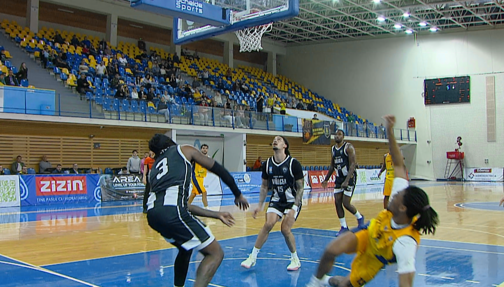 CSM Corona Brașov - CS Vâlcea 1924 Râmnicu Vâlcea 80 - 81. Victorie dramatică în ultimele secunde
