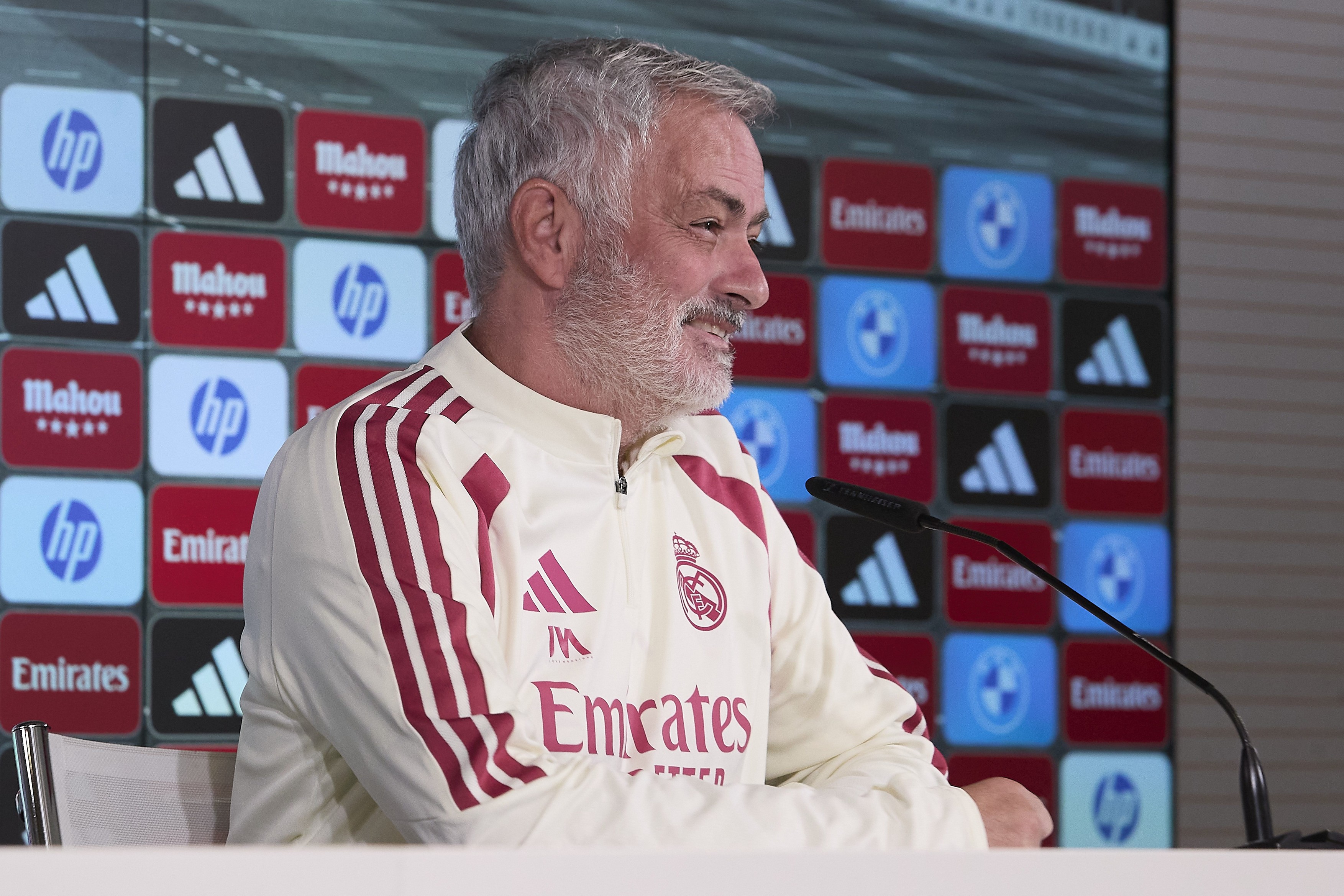 Jose Mourinho, savuros la conferința de presă dinainte de Barcelona - Real Madrid