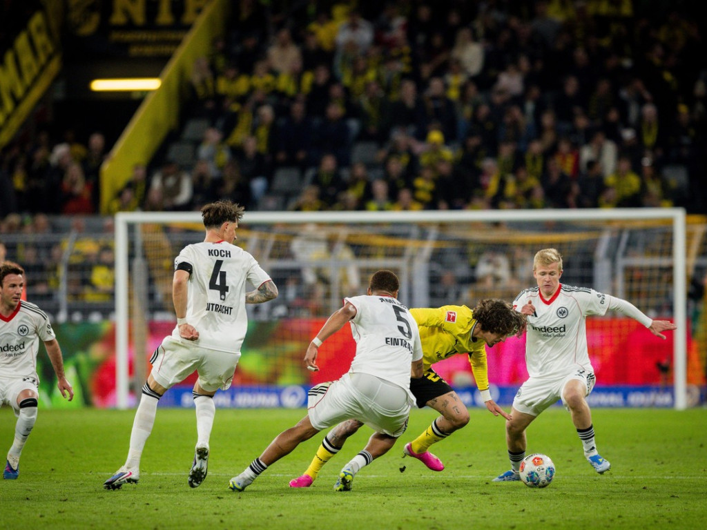 Borussia Dortmund - Eintracht Frankfurt, 19:30, pe Digi Sport 4. Meci tare în Germania! Programul zilei