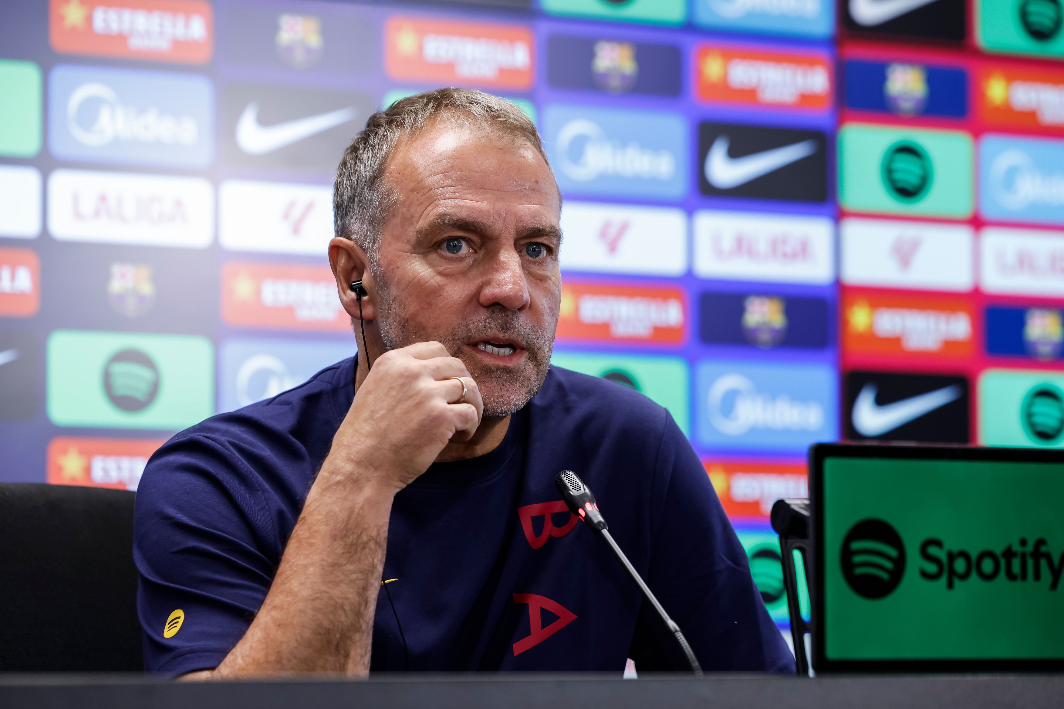 Imagine Stire Hansi Flick l-a elogiat pe Jose Mourinho înainte de El Clasico | 2review.ro