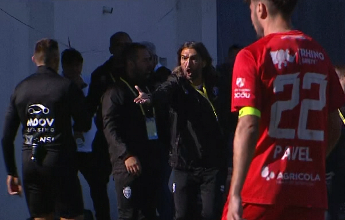 Imagine Stire Poli Timișoara - FC Bacău 1-0. Bănățenii, salvați de transversală pe final | 2review.ro