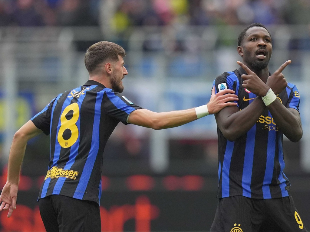 Inter - Fiorentina 2-1. Ce nebunie: goluri în 90 și 90+7 și echipa lui Chivu a câștigat / Udinese - AC Milan, 21:45, DGS 2