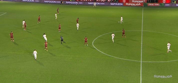 CFR Cluj - Dinamo 0-0, ACUM, Digi Sport 1 | Armstrong a avut prima ocazie în Gruia