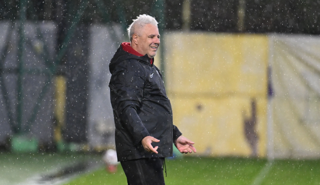 Marius Șumudică n-a mai răbdat: ”Opriți-vă! La meciul Rapidului, un stadion întreg a auzit”