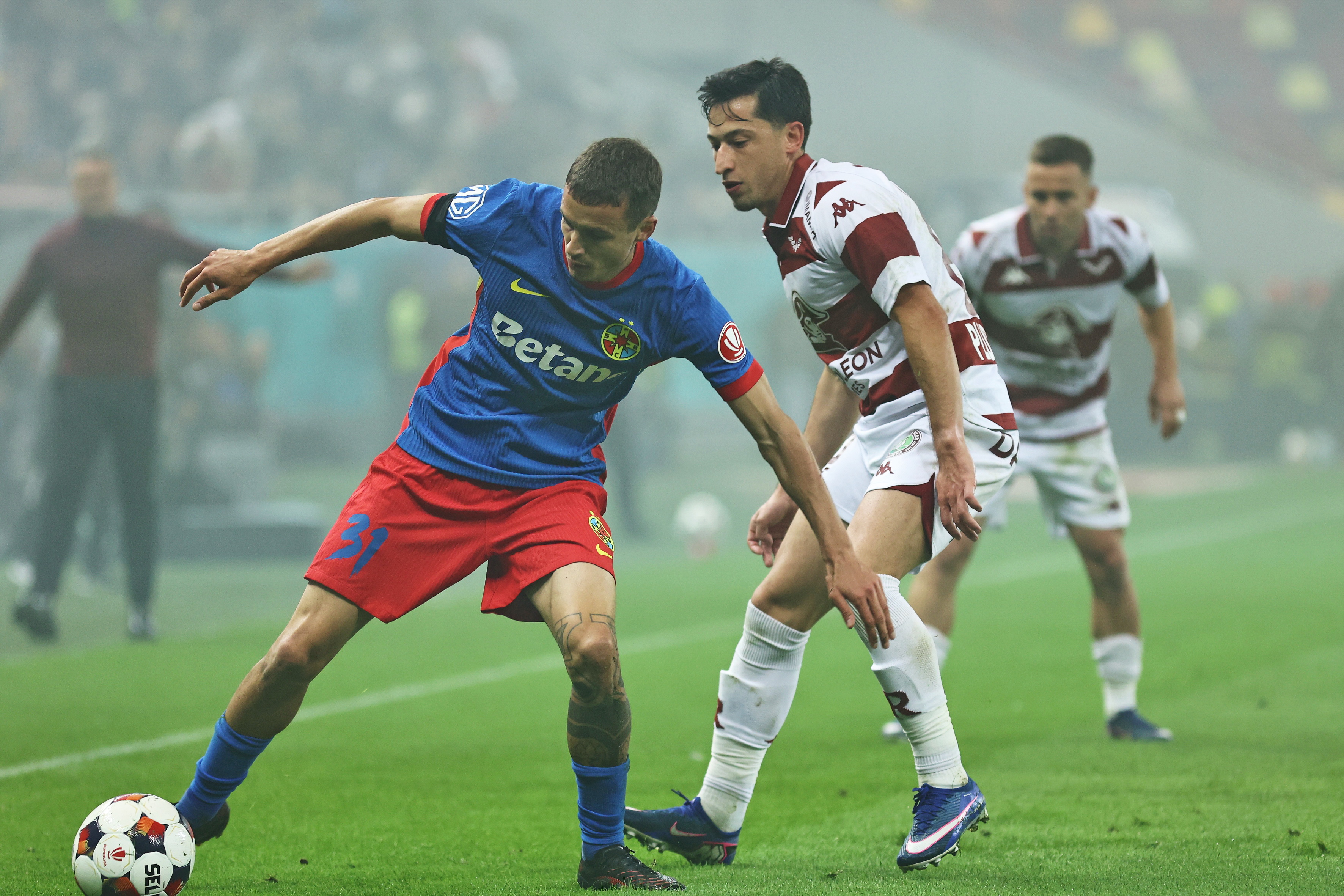 Imagine Stire A ”tras” fără avertisment! De nicăieri, Gigi Becali a luat la țintă un jucător: ”Ce, e mare fotbalist? Nu-mi plac ăștia” | 2review.ro