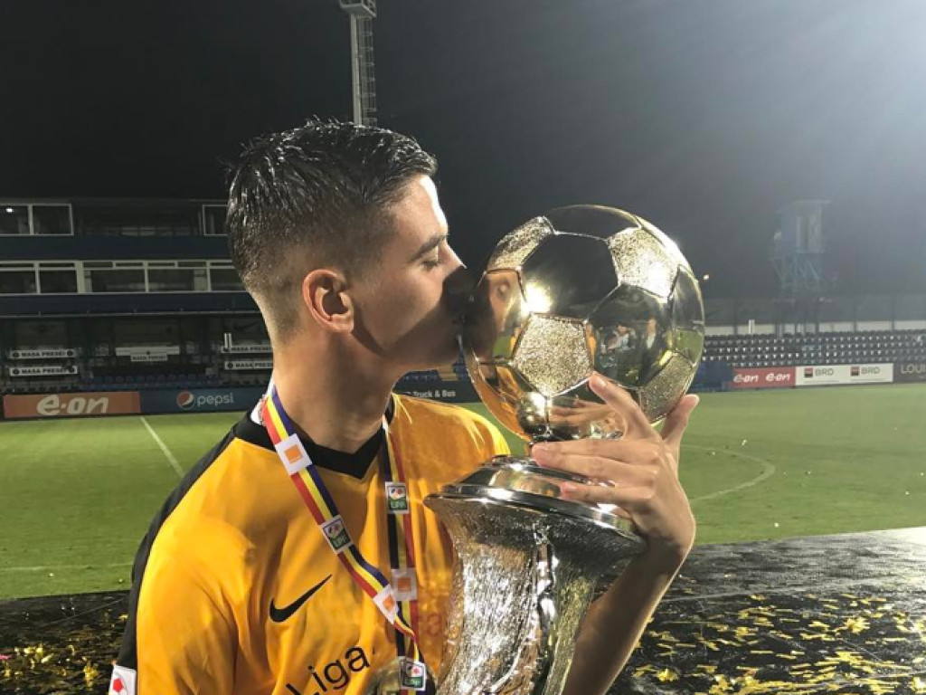 Fotbalistul pentru care FCSB a plătit două milioane de euro a numit echipa care va câștiga titlul în România