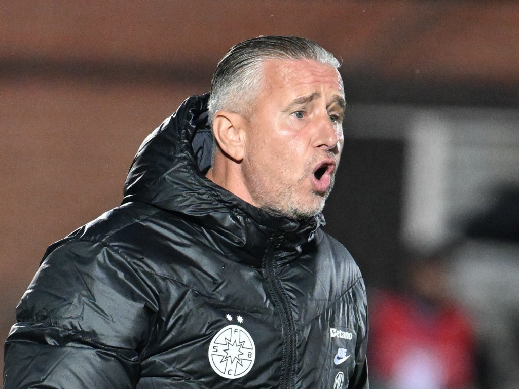 Reghecampf schimbă primul 11, după victoria cu Rapid! Cum ar putea arăta FCSB în Cupa României