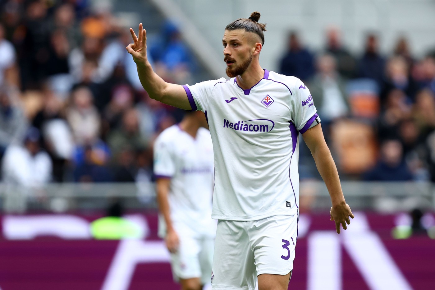 Italienii s-au convins de Radu Drăgușin, după Inter - Fiorentina 2-1