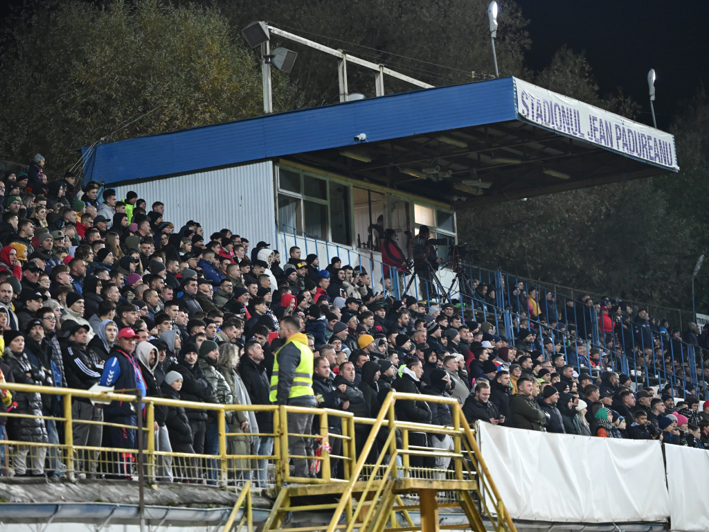 "Nu ne-am gândit la bani". Cât costă un bilet la meciul Gloria Bistrița - FCSB: se anunță un stadion plin!