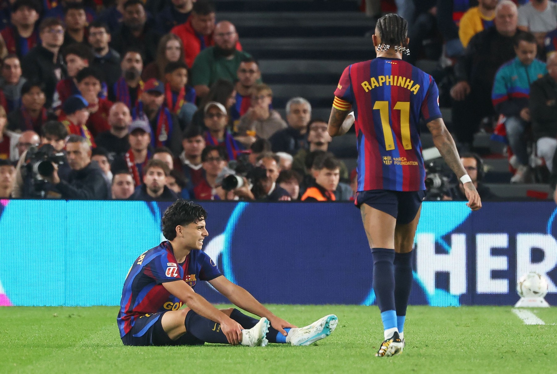 Imagine Stire Cad pe capete! S-a accidentat cu Real Madrid, iar acum Barcelona a făcut anunțul: OUT | 2review.ro