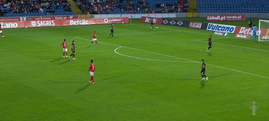 Imagine Stire Santa Clara - Benfica 0-0, Digi Sport 3. Sporting, învinsă de Academica Viseu 1-2 | 2review.ro