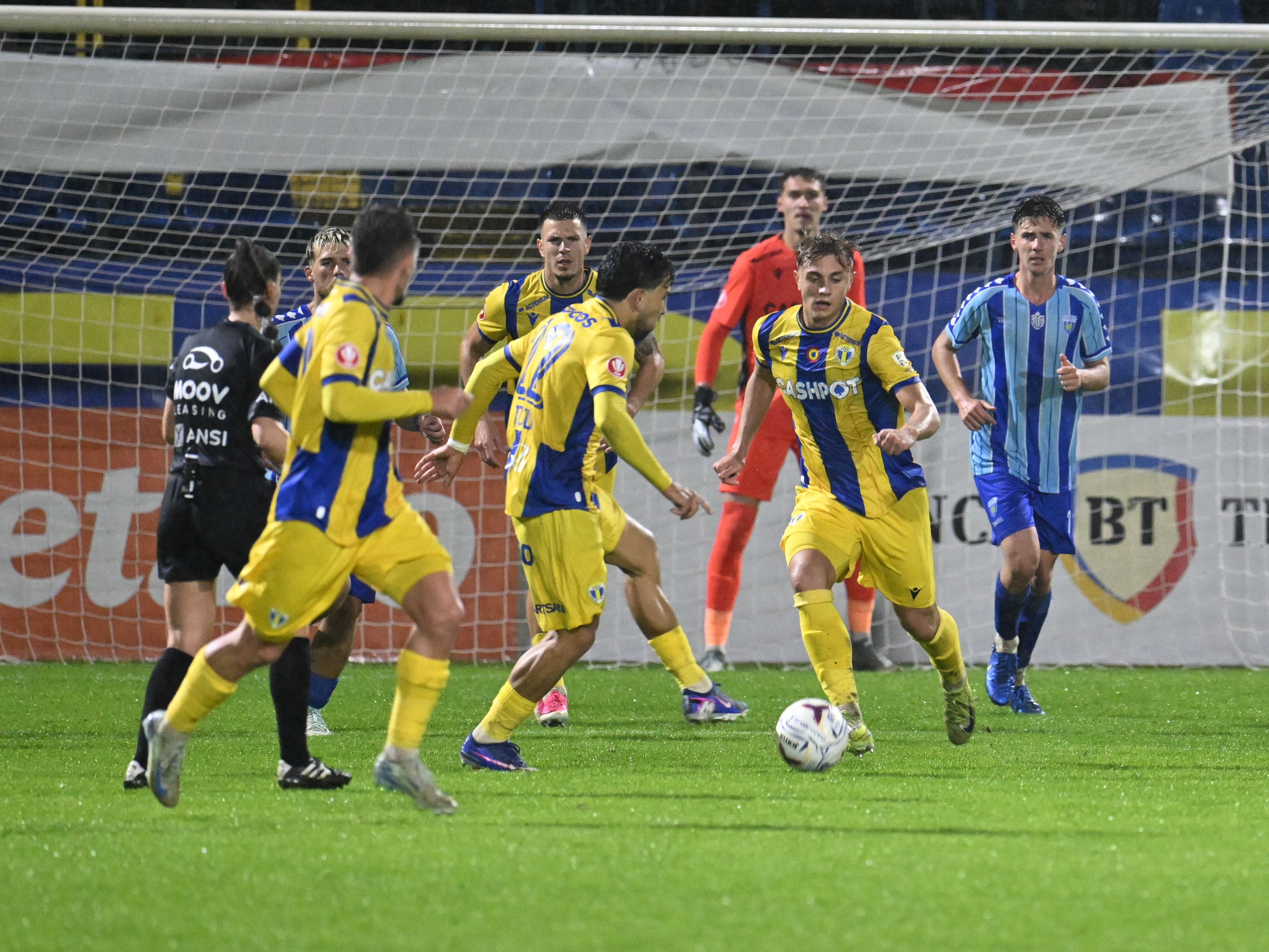 Imagine Stire Progresul Spartac - Petrolul 0-6 | Ploieștenii au obținut prima victorie în Cupa României | 2review.ro