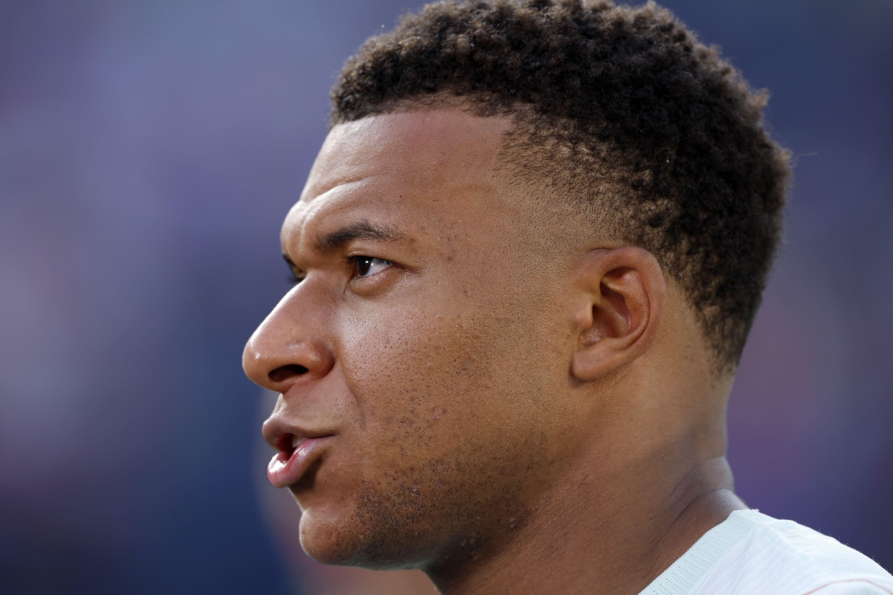 Imagine Stire A stat la originea scandalului din China, dar nu regretă! Mesaj direct către Kylian Mbappe: ”Sunt terminat” | 2review.ro