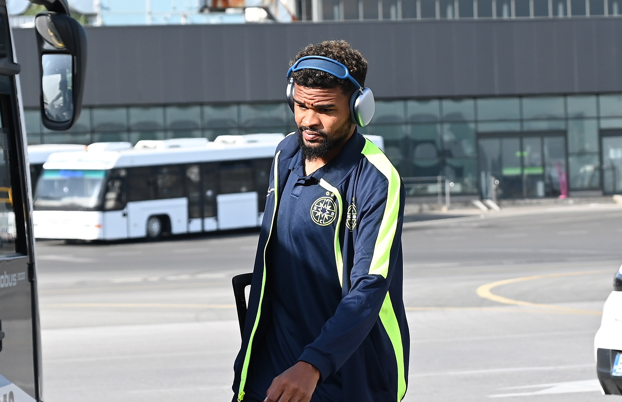 Imagine Stire Noul Fellaini. Malcom Edjouma, gata de transfer! | 2review.ro