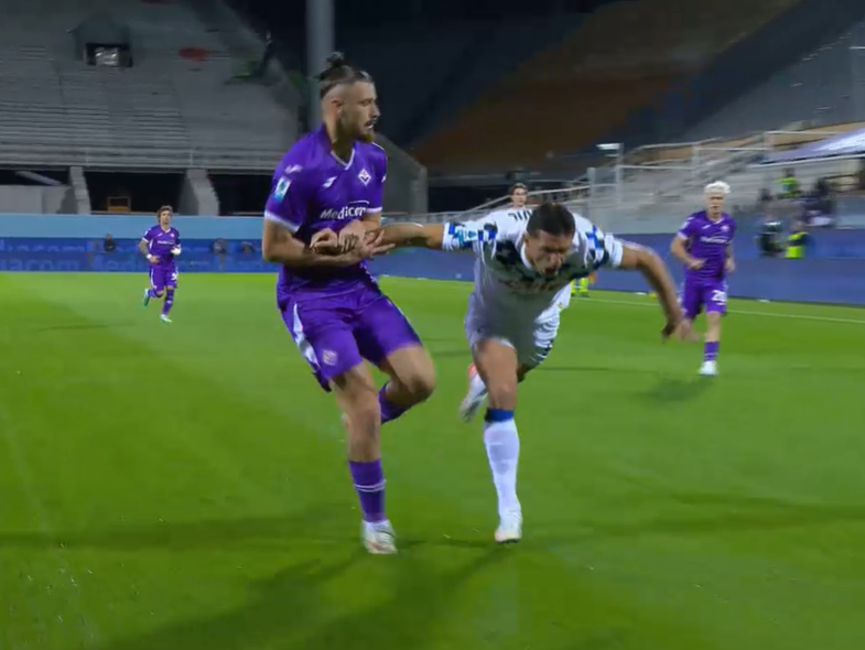 Imagine Stire Fiorentina - Atalanta 0-0, ACUM, DGS 2. Drăgușin, titular! Frosinone - Lecce 5-1 | 2review.ro