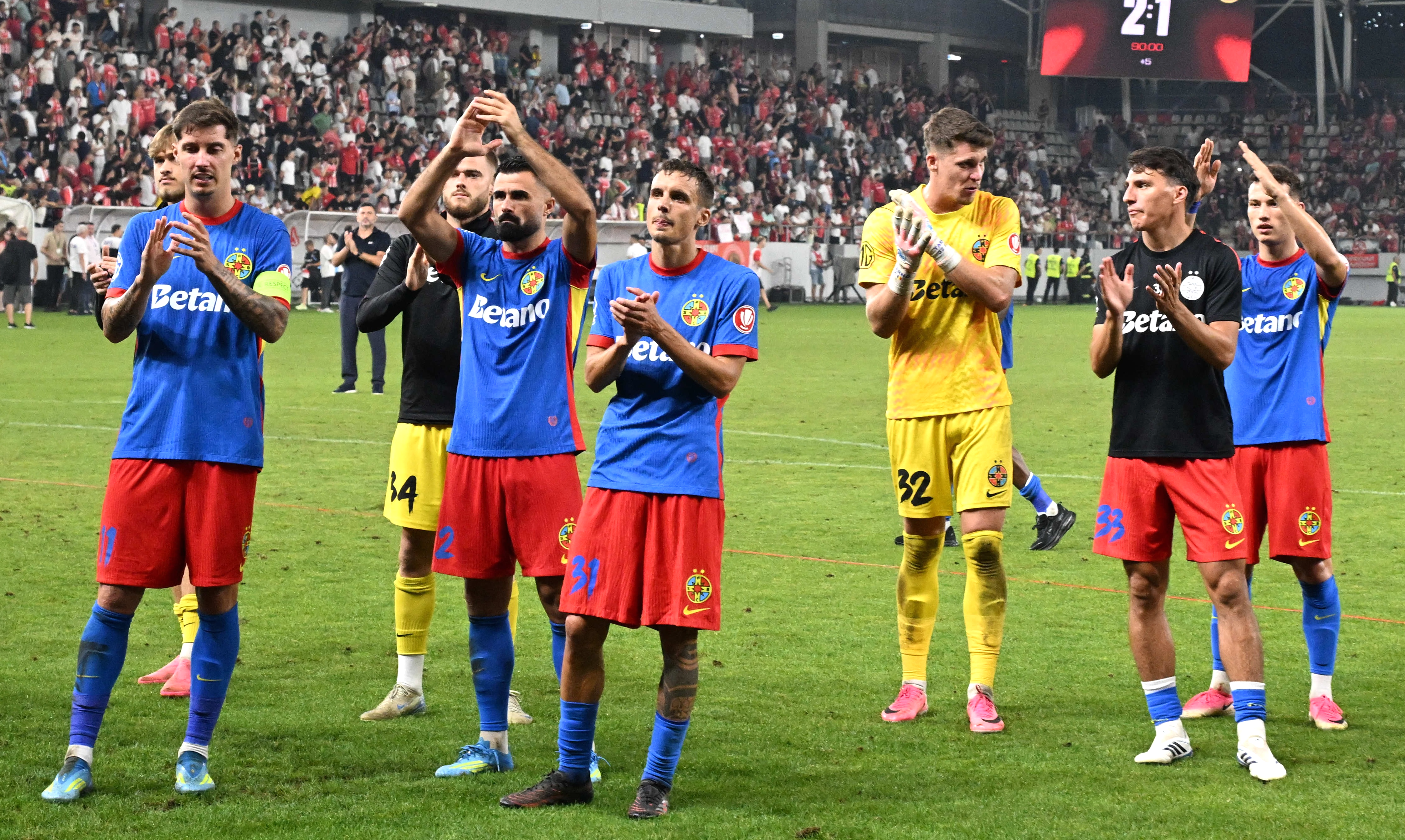 N-a jucat deloc în Gloria Bistrița - FCSB 1-0 și e așteptat să semneze: "Unde să se ducă?"