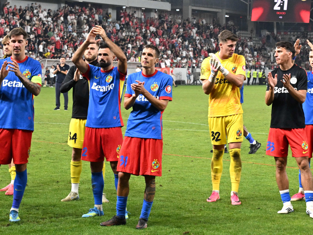 N-a jucat deloc în Gloria Bistrița - FCSB 1-0 și e așteptat să semneze: "Unde să se ducă?"