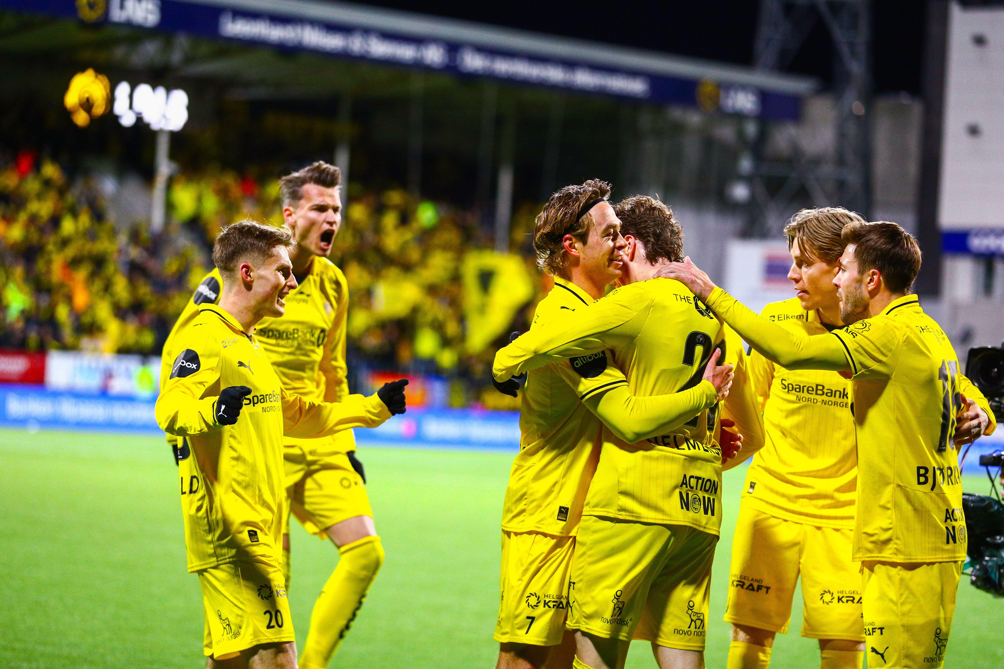 Imagine Stire ”Nebunie” totală, până la capăt: au câștigat derby-ul și cele două echipe de Champions League visează la titlu | 2review.ro