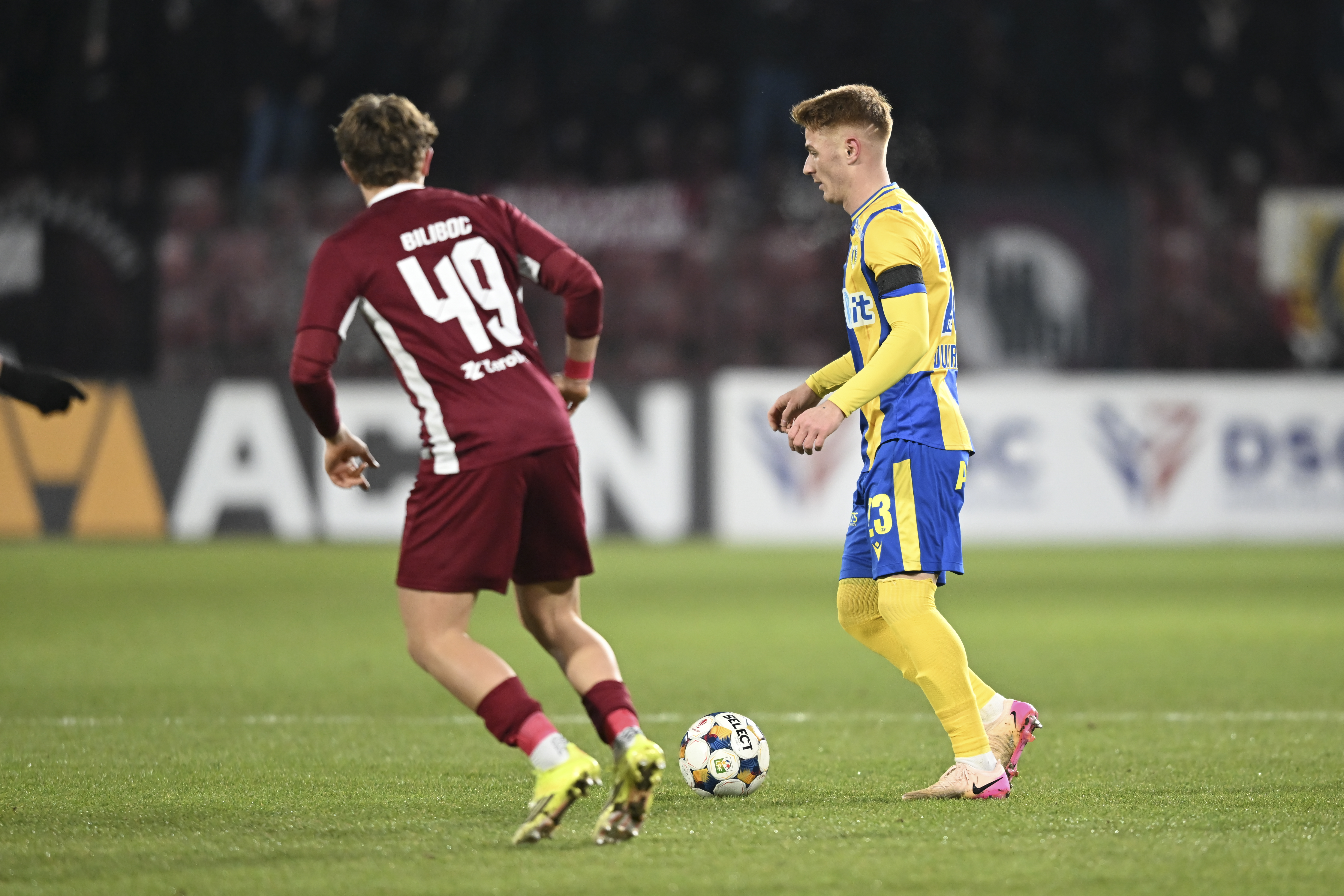 Petrolul - CFR Cluj, LIVE VIDEO, sâmbătă, 31 octombrie, 19:00, DGS 1. Continuă lupta pentru play-off pentru Marius Șumudică