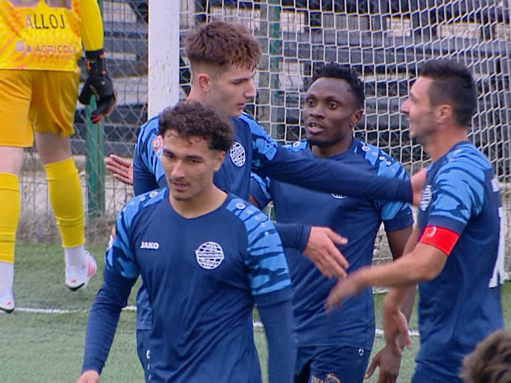 FC Bacău - Metaloglobus 1-4. S-a realizat remontada, dar moldovenilor li s-a refuzat un gol la 1-0