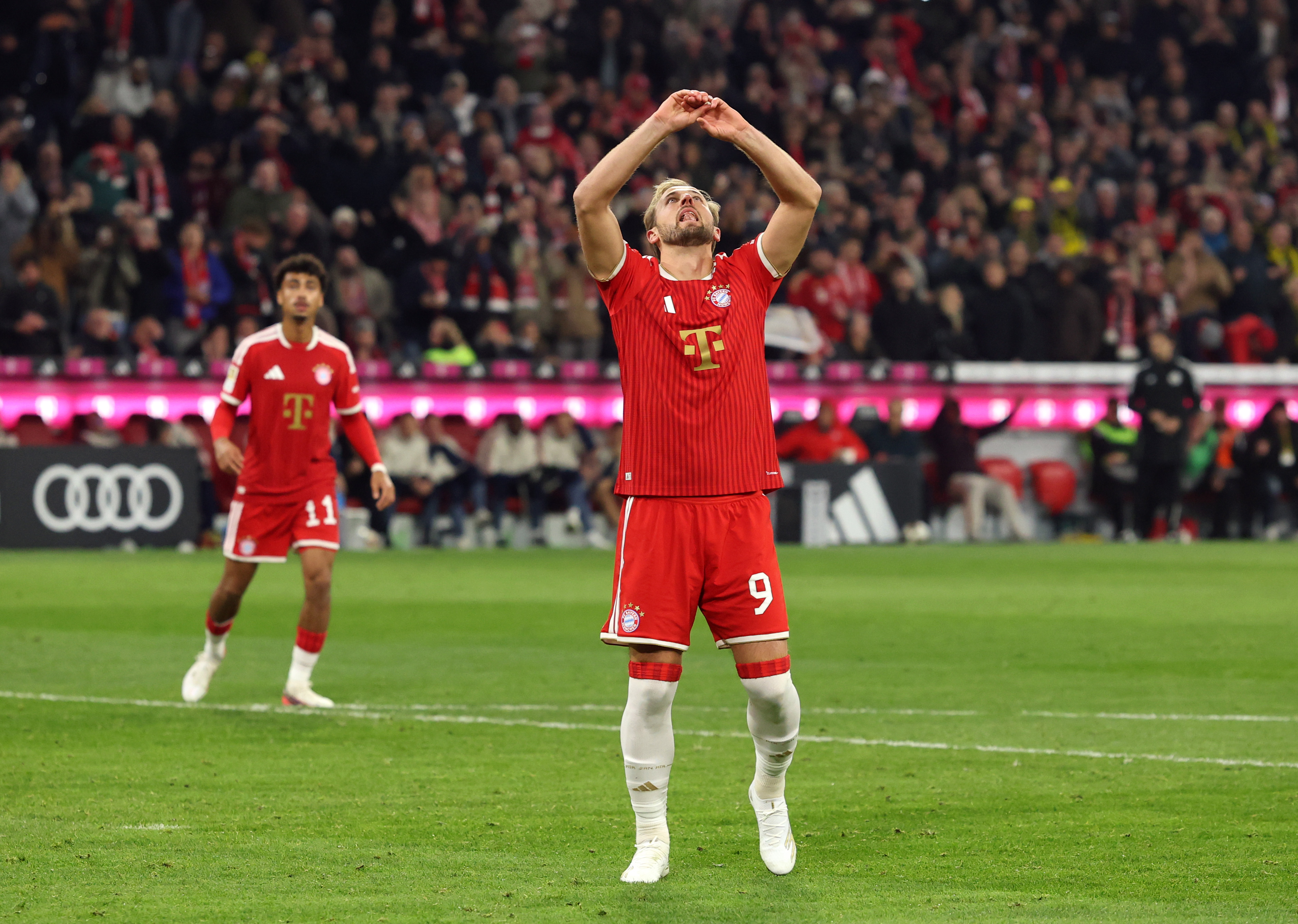 La primul meci după câștigarea Balonului de Aur, Kane a ratat un penalty în "Der Klassiker"