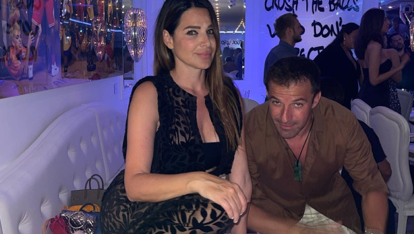 Sonia Amoruso a cucerit Bucureștiul. De la vânzătoare de pantofi, la soția unei legende