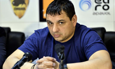 Ionel Ganea, în timpul unei conferințe de presă / Foto: Sport Pictures