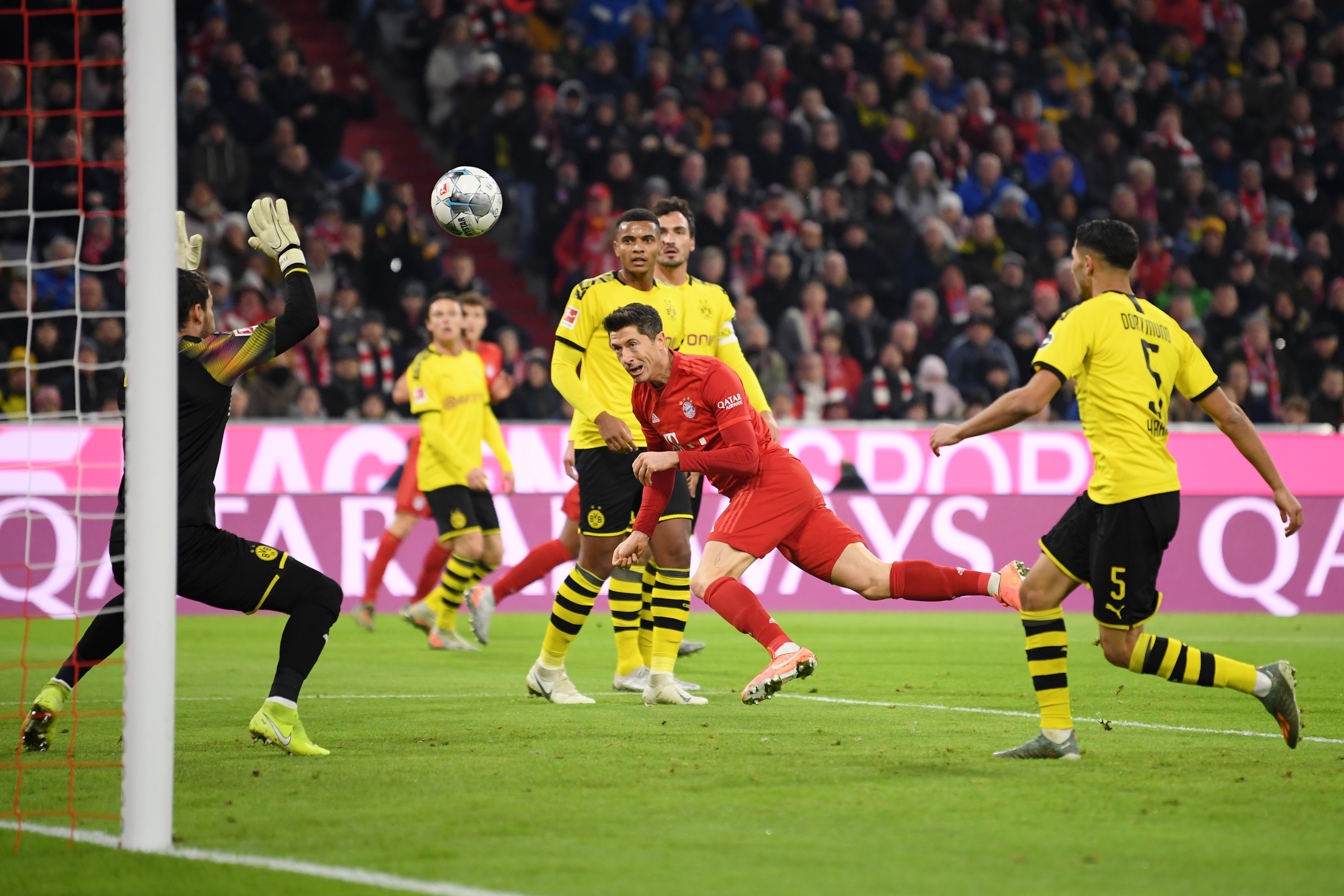 LIVE VIDEO Dortmund - Bayern, de la 19:30, pe Digi Sport 1 și Digi 4K. Echipele de start: Haaland și Lewandowski sunt titulari