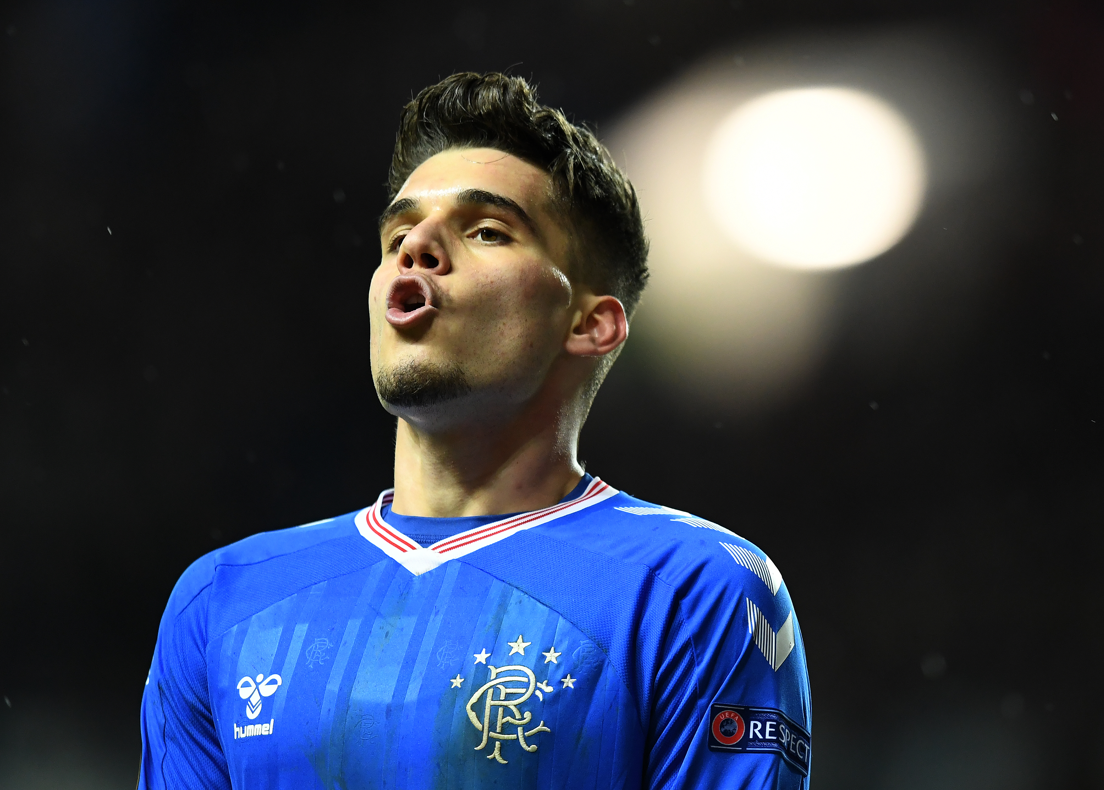 Ianis Hagi, din nou rezervă la Rangers. Un fundaș e aproape să-i aducă victoria lui Gerrard în Old Firm