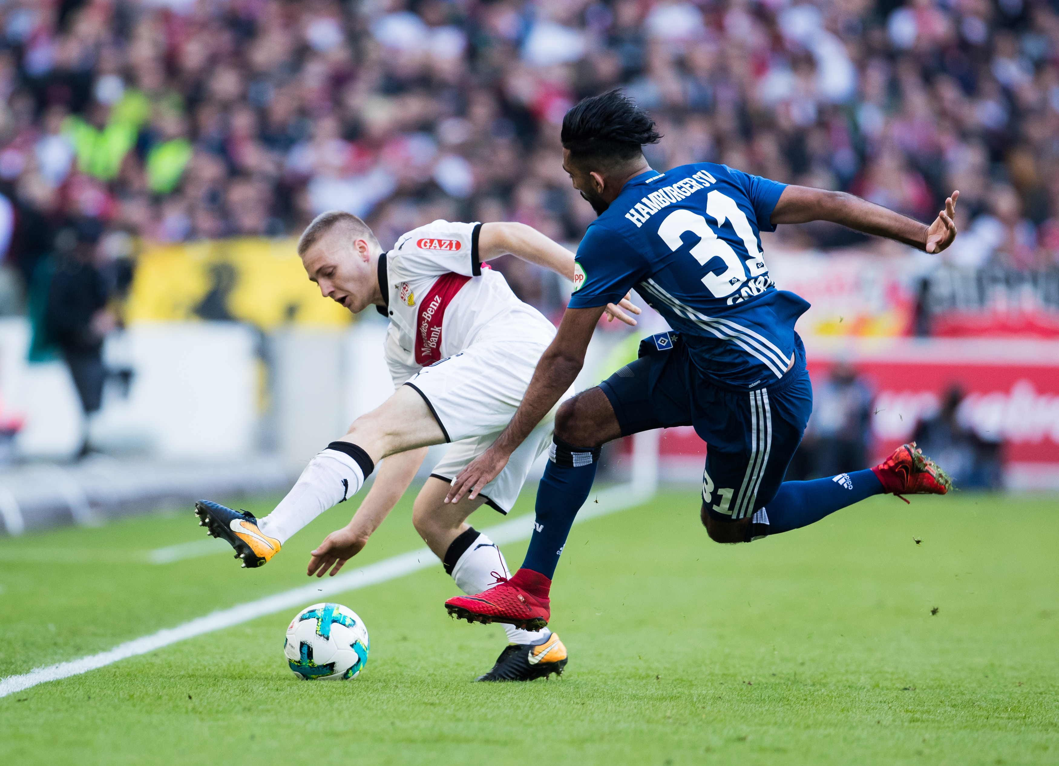 Stuttgart - Hamburger 0-0. Derby-ul promovării, ACUM, la Digi Sport 1. Meciul-tur s-a terminat 6-2. ECHIPELE