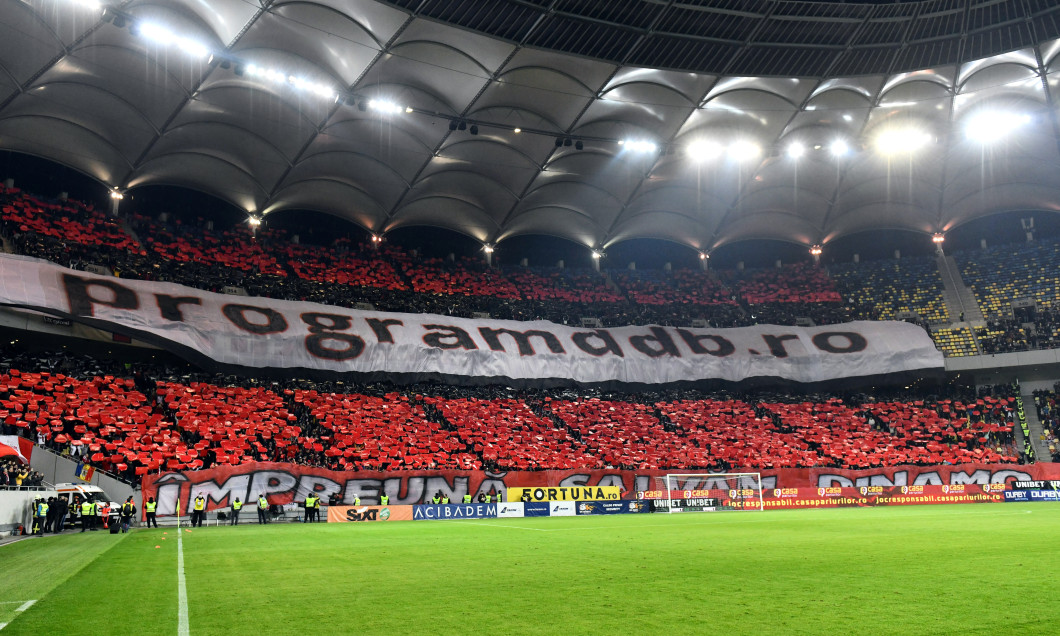 ”Peluza Cătălin Hîldan”, la derby-ul cu FCSB / Foto: Sport Pictures