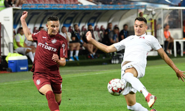 CFR Cluj a reușit a treia victorie consecutivă în campionat. Echipa lui Dan  Petrescu a câștigat cu 3-2 duelul cu Hermannstadt și a urcat pe locul doi -  Playtech Știri