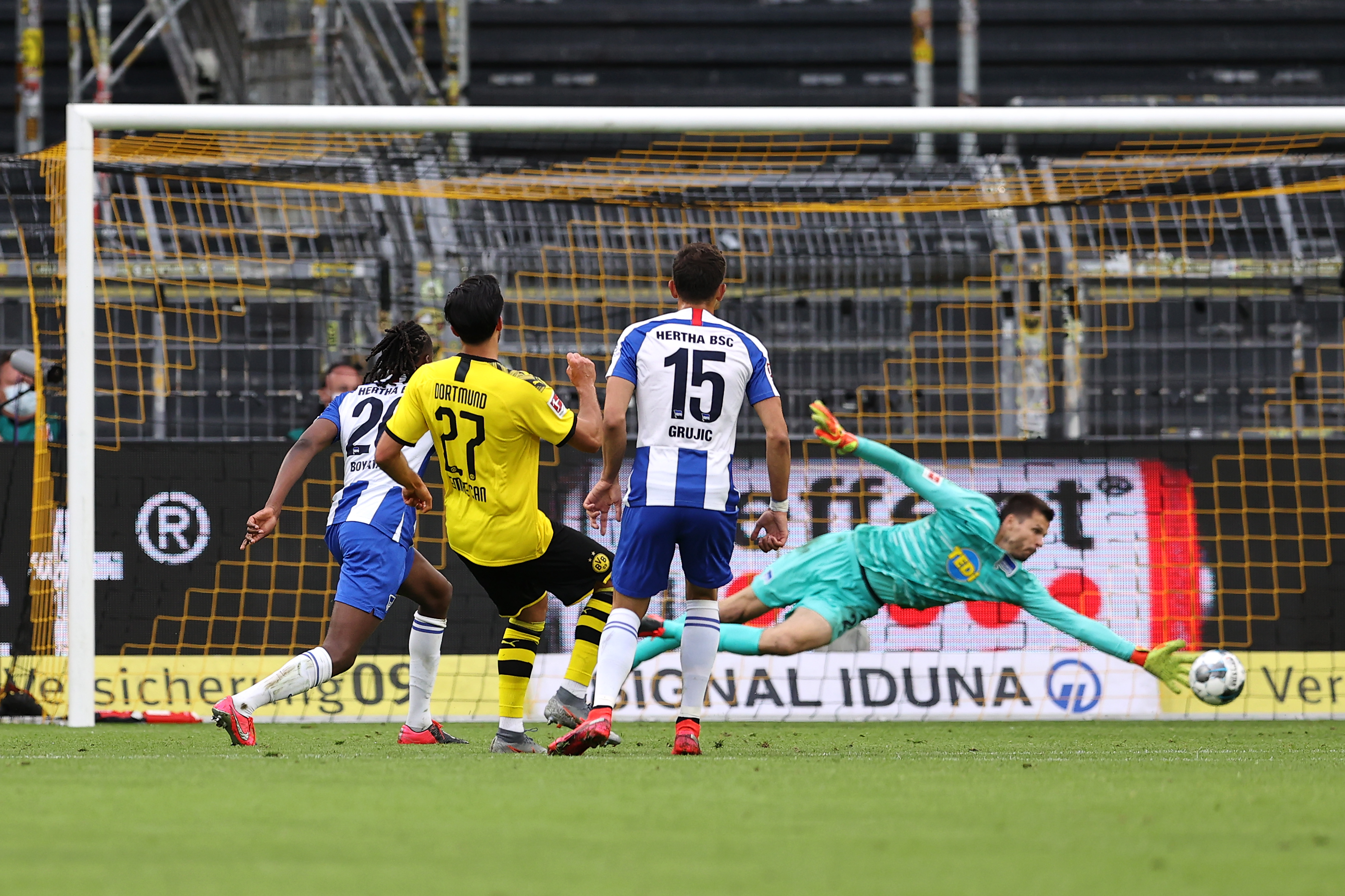 Dortmund - Hertha 1-0, ACUM, pe Digi Sport 1 și Digi 4K! Emre Can a deschis scorul