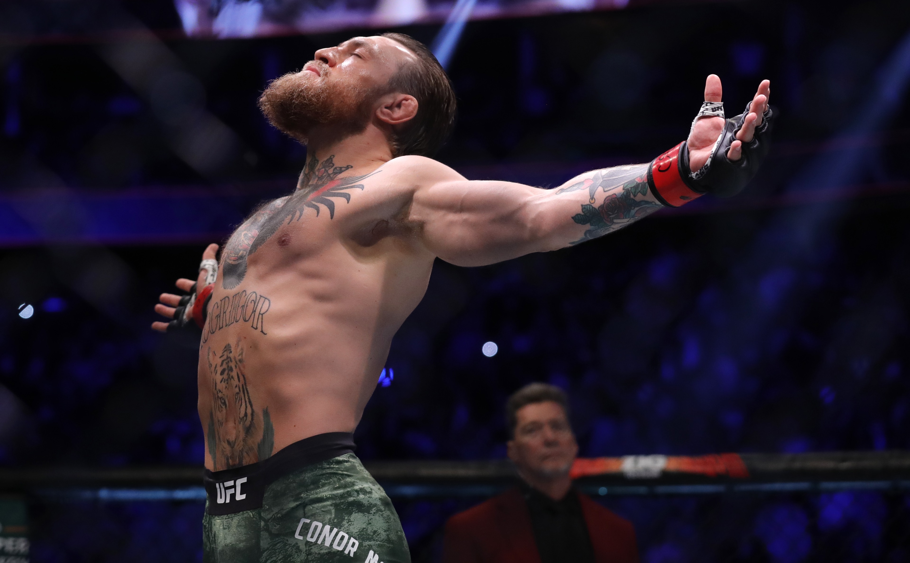 Conor McGregor vrea să cumpere Liverpool. Clubul a fost scos la vânzare