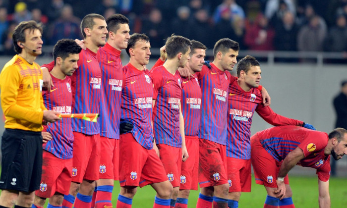 2.FOTBAL:STEAUA BUCURESTI-AJAX AMSTERDAM 2-0,LIGA EUROPA (21.02.2013)