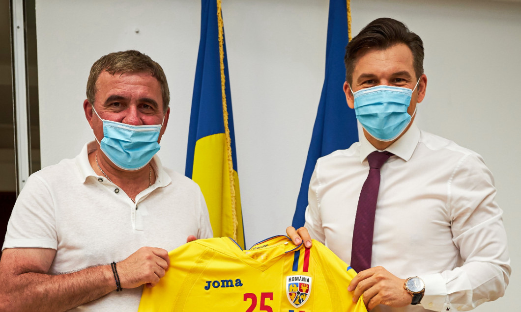 Gheorghe Hagi și Ionuț Stroe, ministrul Tineretului și Sportului / Foto: Sport Pictures