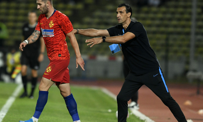 Ovidiu Popescu, alături de Bogdan Vintilă / Foto: Getty Images