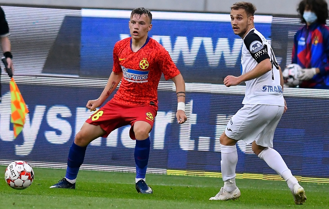 Alexandru Pantea, marea surpriză de la FCSB! Primul jucător născut în 2003 care evoluează în Liga 1