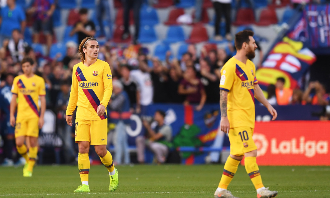 Lionel Messi și Antoine Griezmann, în timpul meciului Levante - Barcelona / Foto: Getty Images