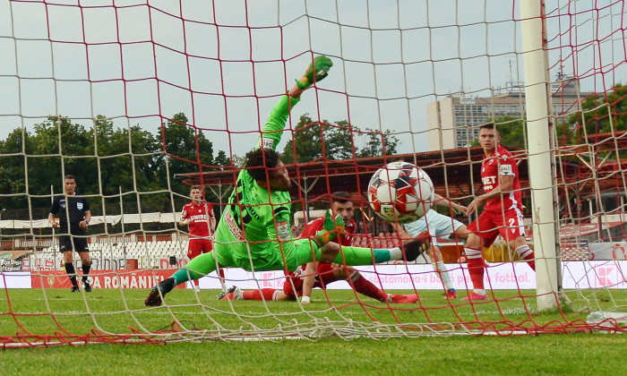 FOTBAL:DINAMO BUCURESTI-FCSB, SEMIFINALA TUR CUPA ROMANIEI (25.06.2020)