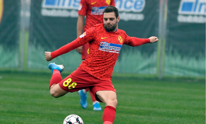 Adi Popa, în tricoul FCSB / Foto: Sport Pictures