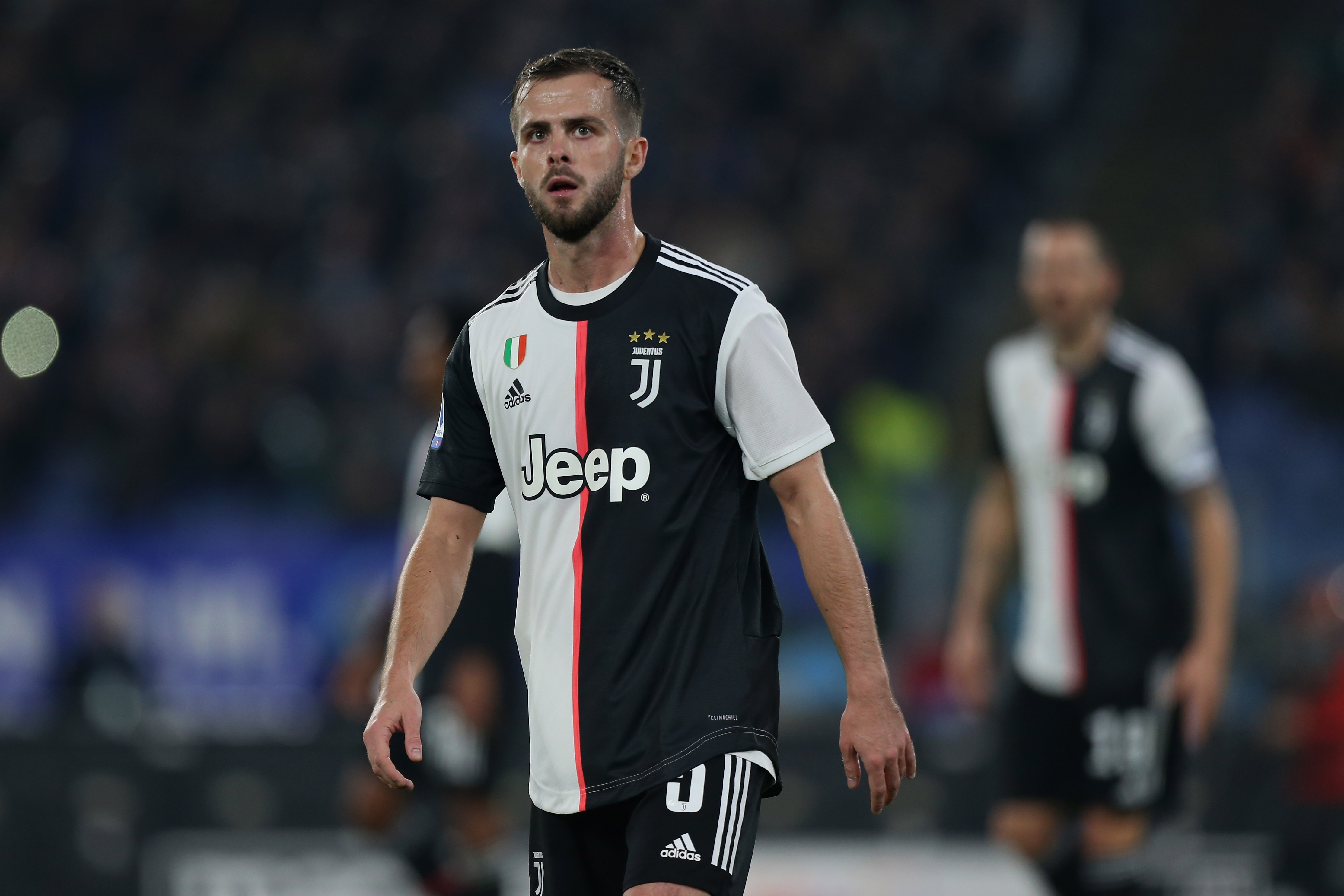 Miralem Pjanic, în lacrimi după transferul la Barcelona! Petrecere organizată de mijlocaș, la Torino