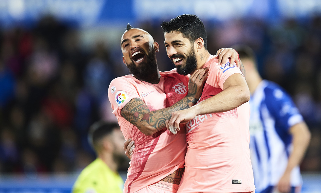 Deportivo Alaves v FC Barcelona - La Liga