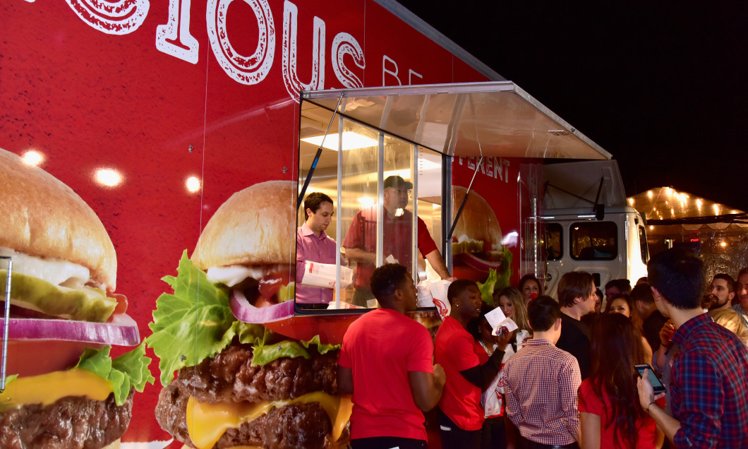 Wendy's Food Truck Rolls Into Rolling Stone Live