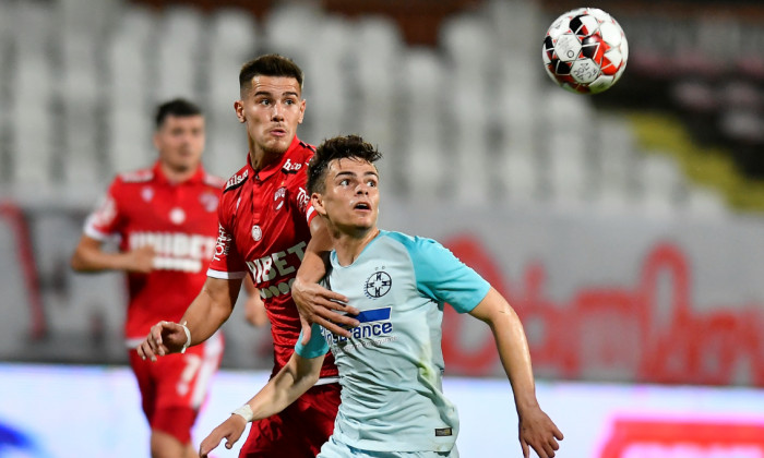 Cristi Dumitru și Ricardo Grigore, în timpul meciului Dinamo - FCSB 0-3 / Foto: Sport Pictures