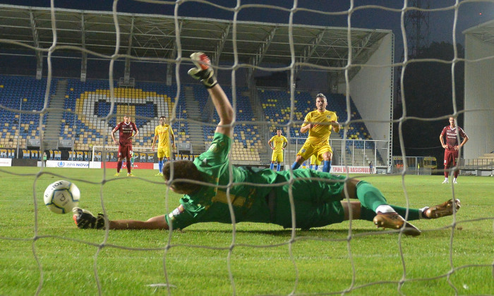 FOTBAL:PETROLUL PLOIESTI-RAPID BUCURESTI, PLAY-OFF PROMOVARE LIGA 2 CASA PARIURILOR (11.07.2020)